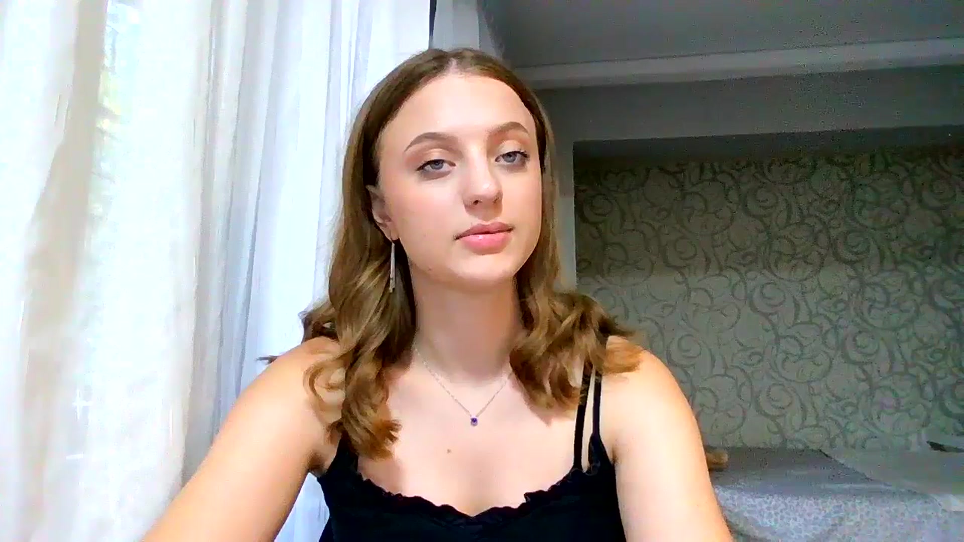 Gallery image thumbnail from Evalimi's myfreecams stream on, 08/19/2025, 15:06 image 2 of 20