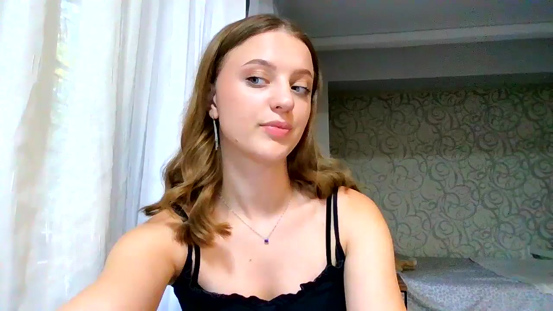 Gallery image thumbnail from Evalimi's myfreecams stream on, 08/19/2025, 15:06 image 1 of 20