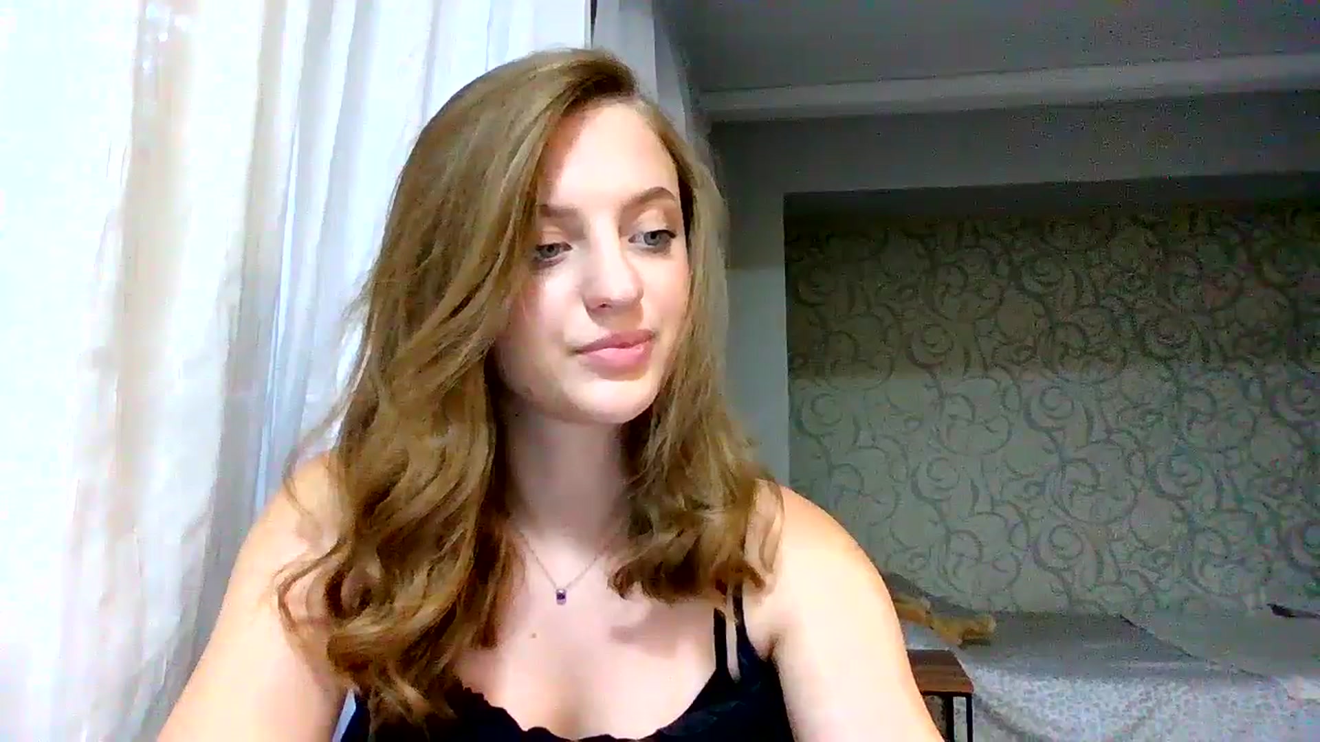 Gallery image thumbnail from Evalimi's myfreecams stream on, 08/19/2025, 15:25 image 16 of 20