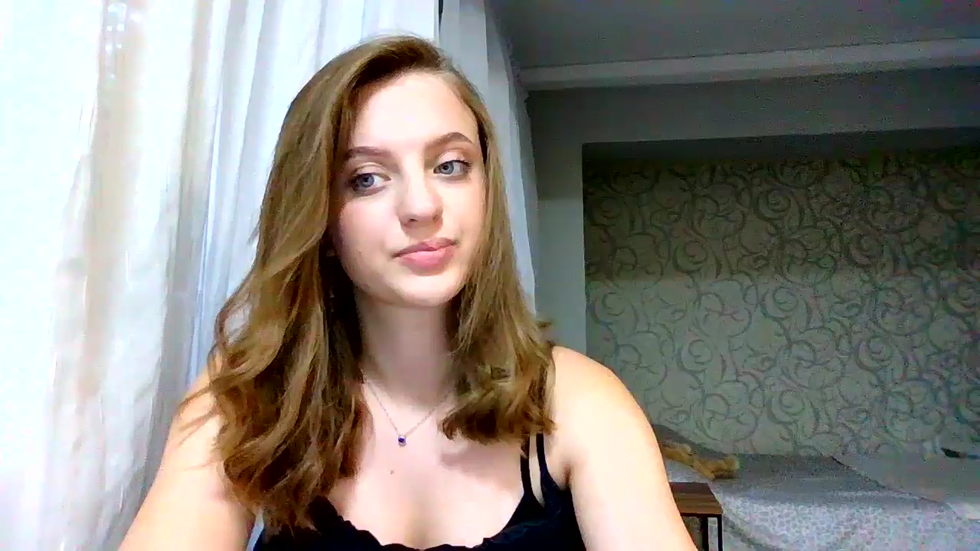Gallery image thumbnail from Evalimi's myfreecams stream on, 08/19/2025, 15:25 image 18 of 20