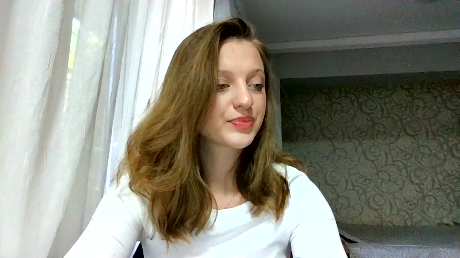 Gallery image thumbnail from Evalimi's myfreecams stream on, 08/21/2025, 14:03 image 7 of 20