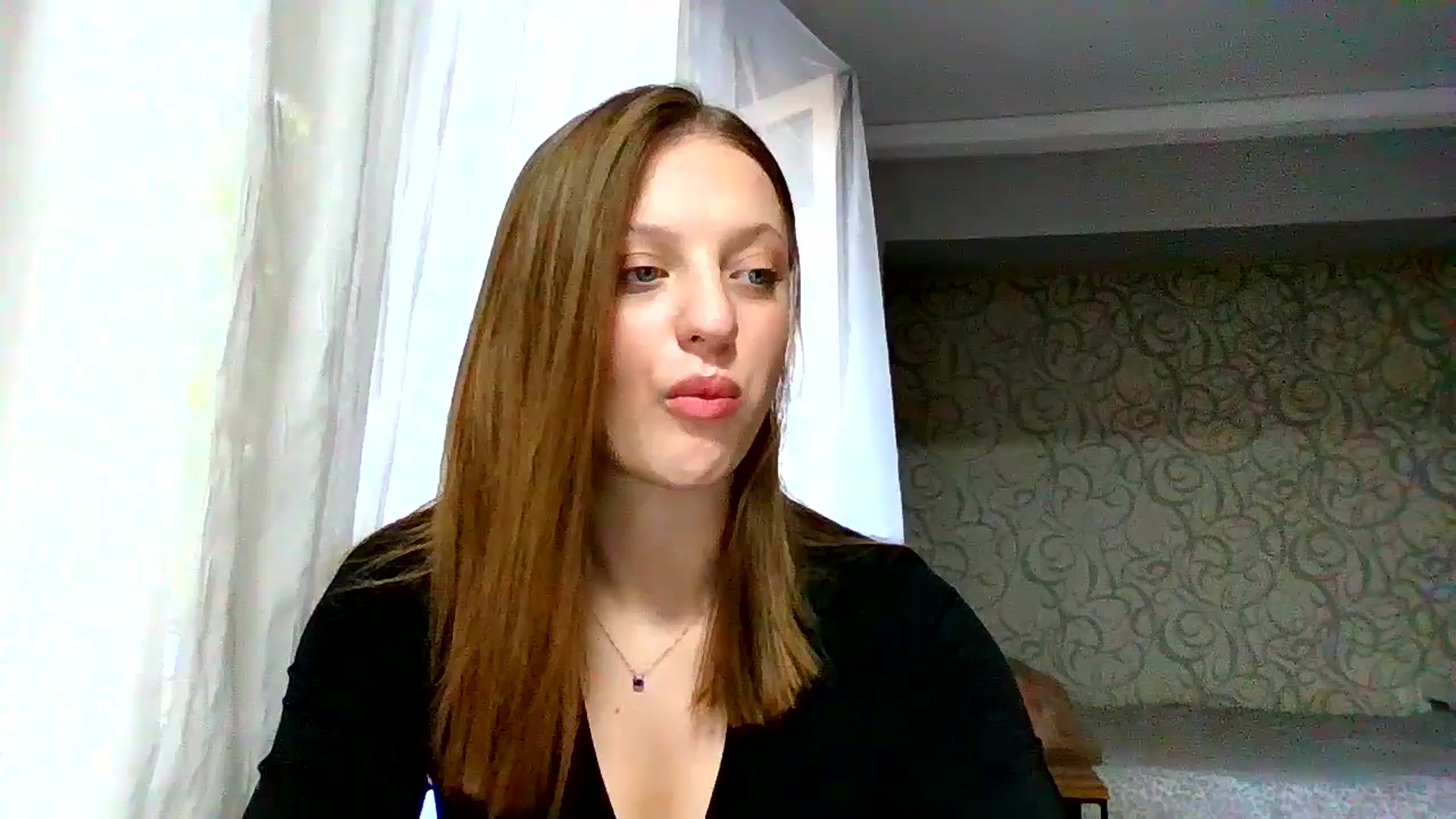 Gallery image thumbnail from Evalimi's myfreecams stream on, 08/22/2025, 13:58 image 15 of 20