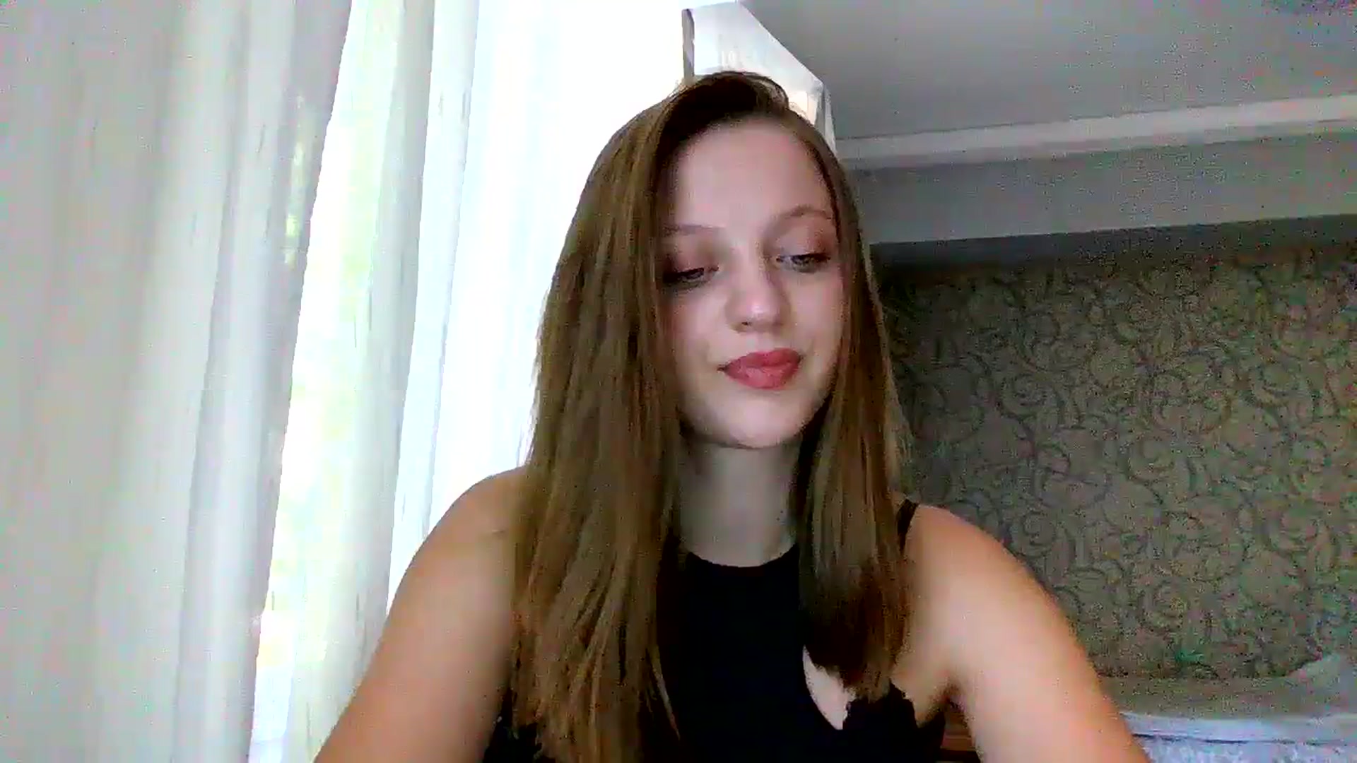 Gallery image thumbnail from Evalimi's myfreecams stream on, 08/29/2025, 12:07 image 17 of 20