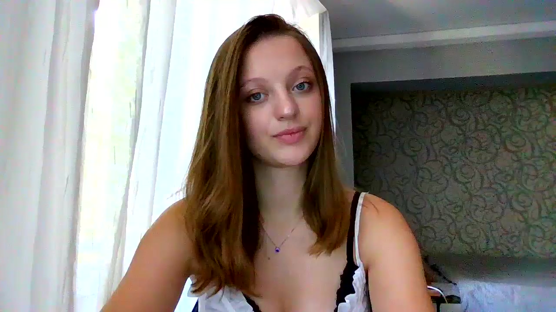 Gallery image thumbnail from Evalimi's myfreecams stream on, 08/31/2025, 10:18 image 7 of 20