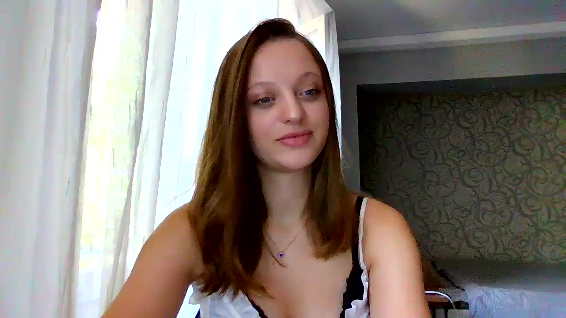 Gallery image thumbnail from Evalimi's myfreecams stream on, 08/31/2025, 10:18 image 18 of 20