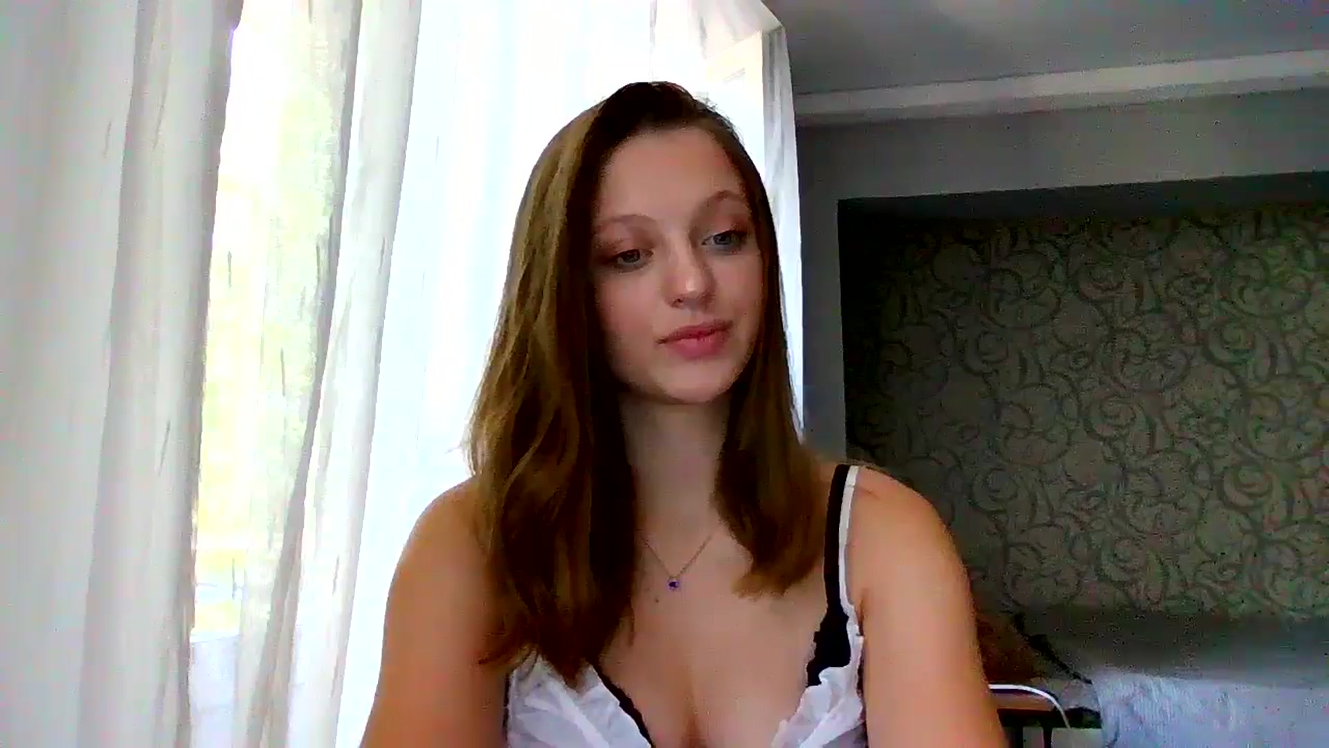 Gallery image thumbnail from Evalimi's myfreecams stream on, 08/31/2025, 10:18 image 4 of 20