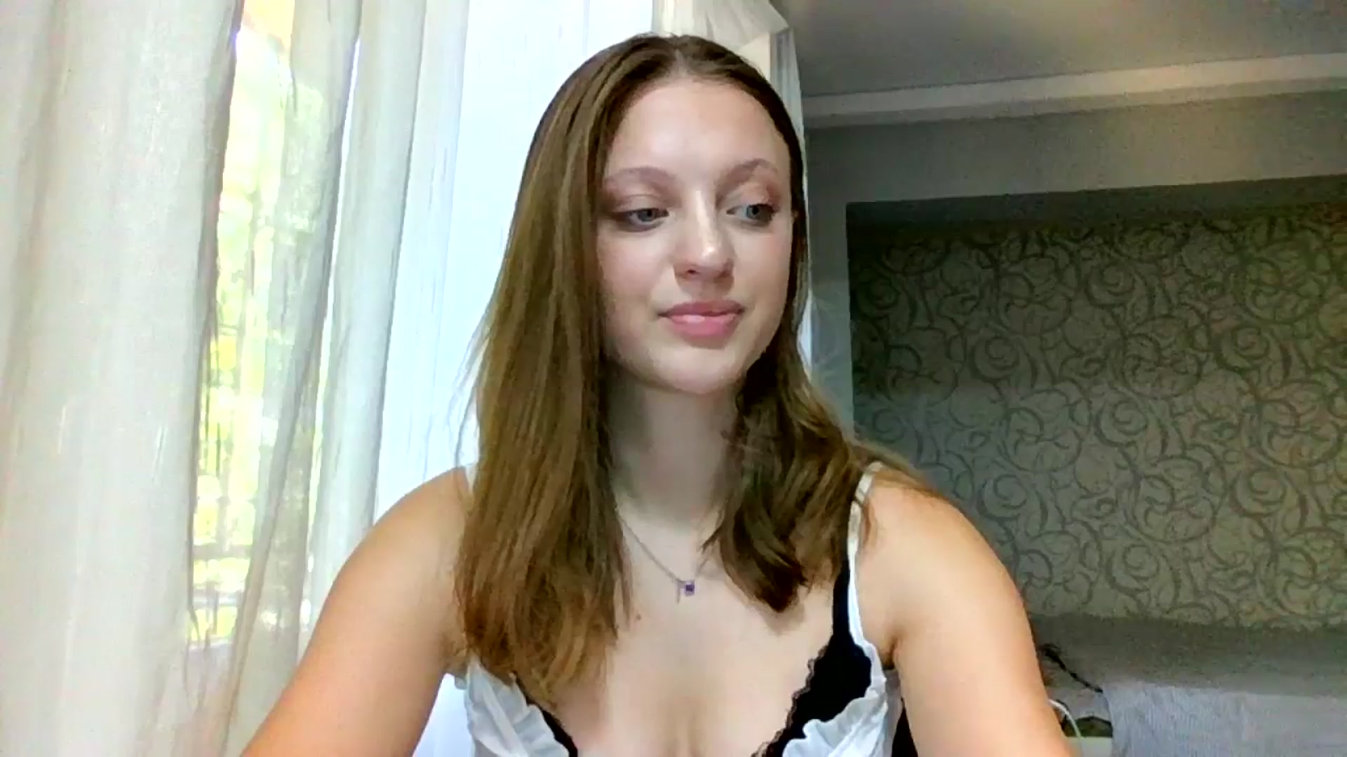 Gallery image thumbnail from Evalimi's myfreecams stream on, 08/31/2025, 10:53 image 15 of 20