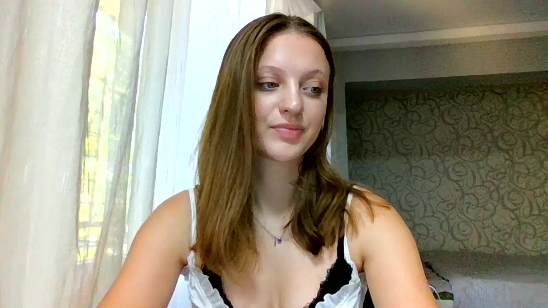 Gallery image thumbnail from Evalimi's myfreecams stream on, 08/31/2025, 10:53 image 18 of 20