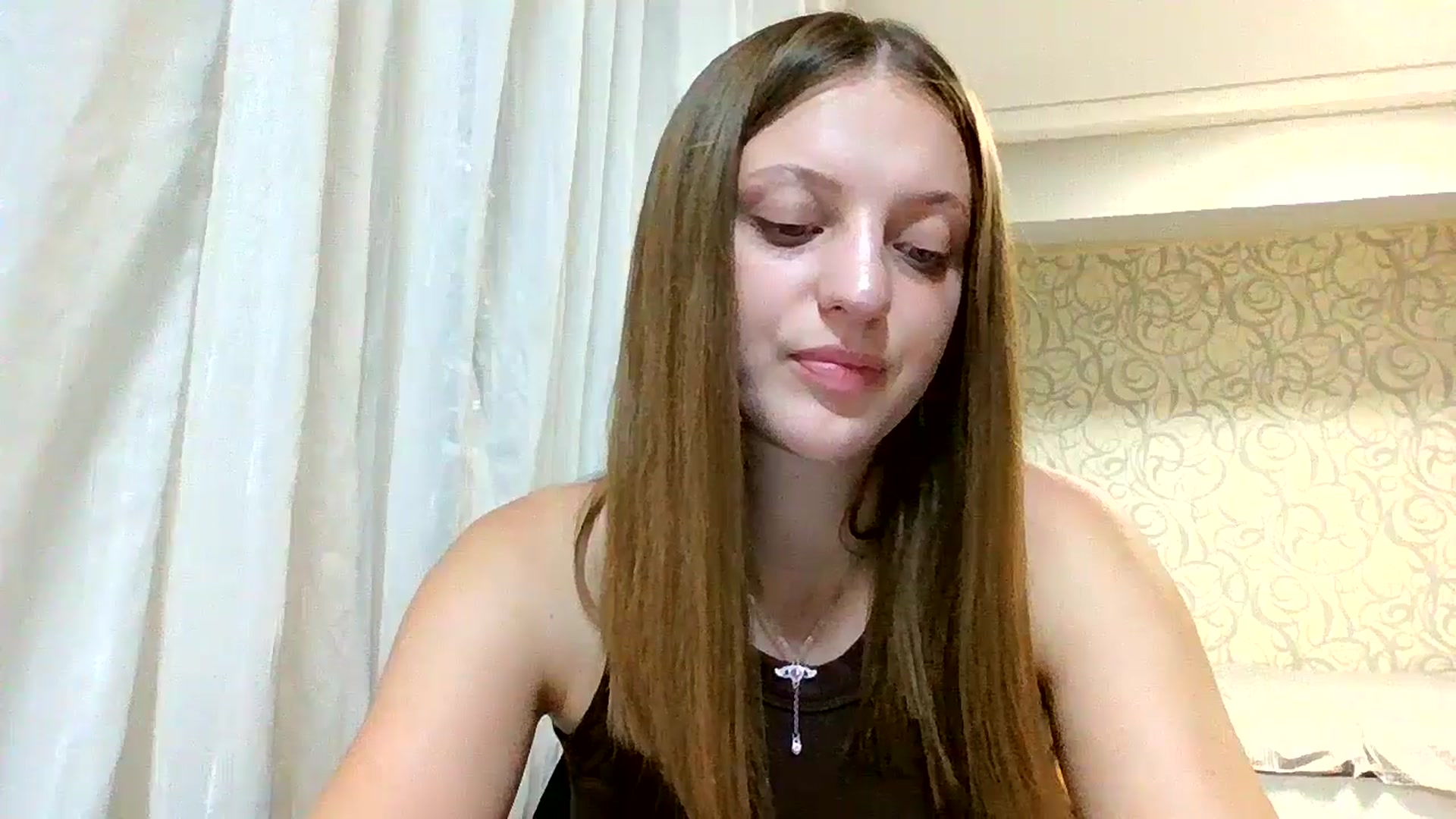 Gallery image thumbnail from Evalimi's myfreecams stream on, 09/09/2025, 14:34 image 5 of 20