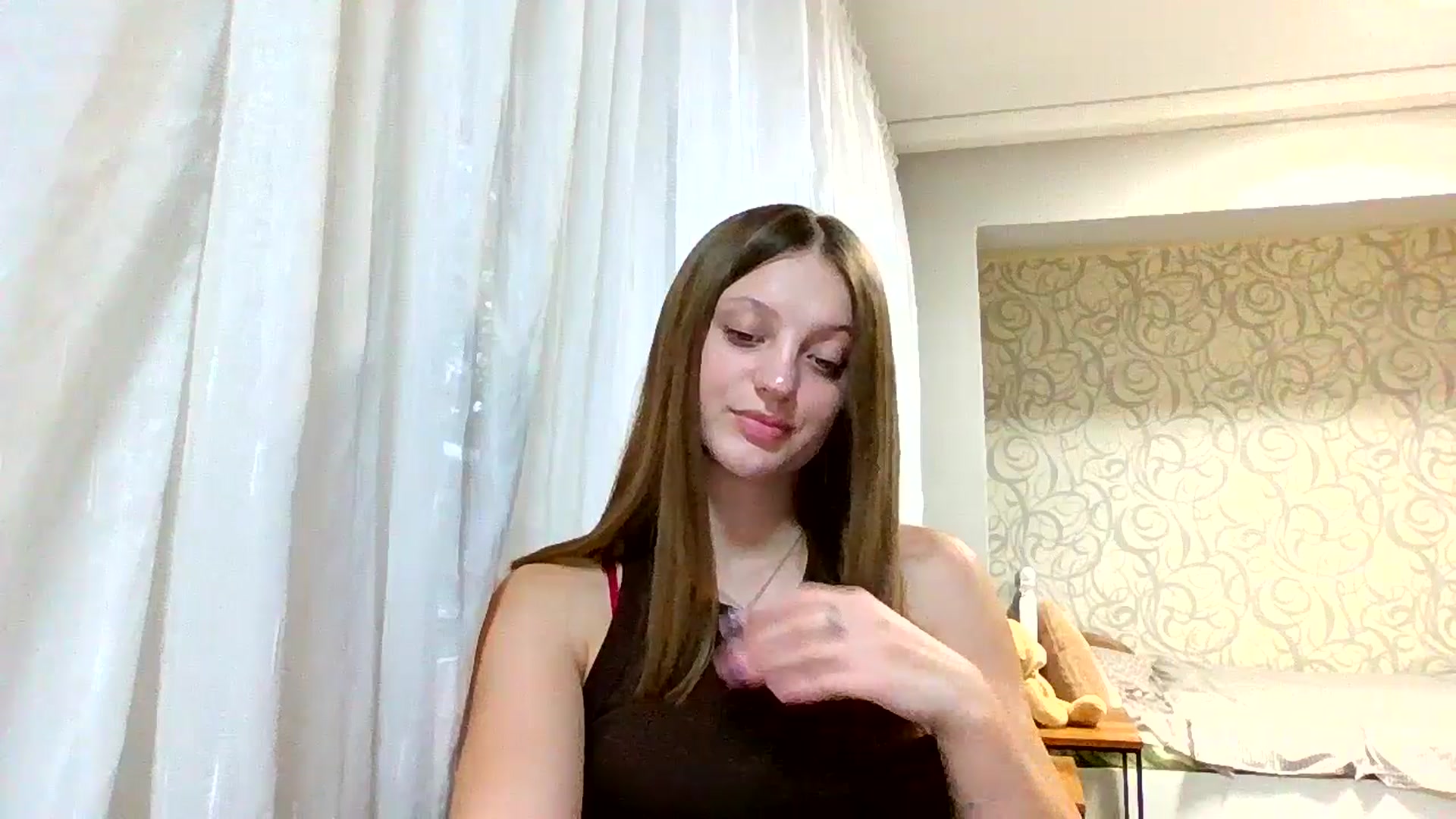 Gallery image thumbnail from Evalimi's myfreecams stream on, 09/09/2025, 14:34 image 19 of 20