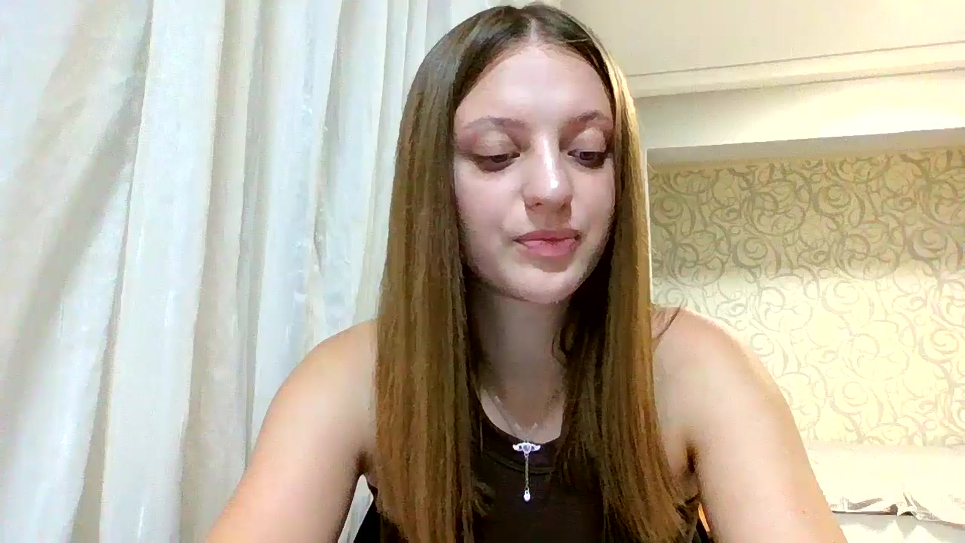 Gallery image thumbnail from Evalimi's myfreecams stream on, 09/09/2025, 14:34 image 6 of 20