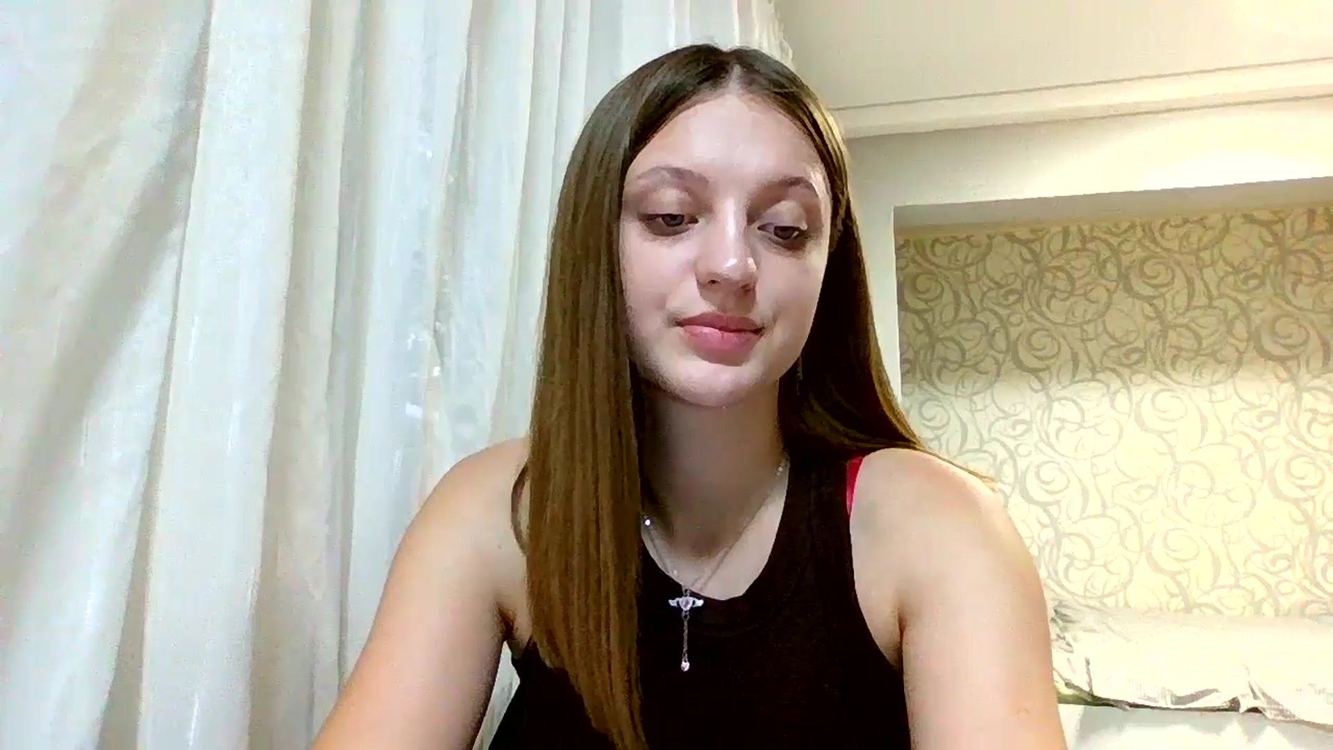 Gallery image thumbnail from Evalimi's myfreecams stream on, 09/09/2025, 14:34 image 16 of 20