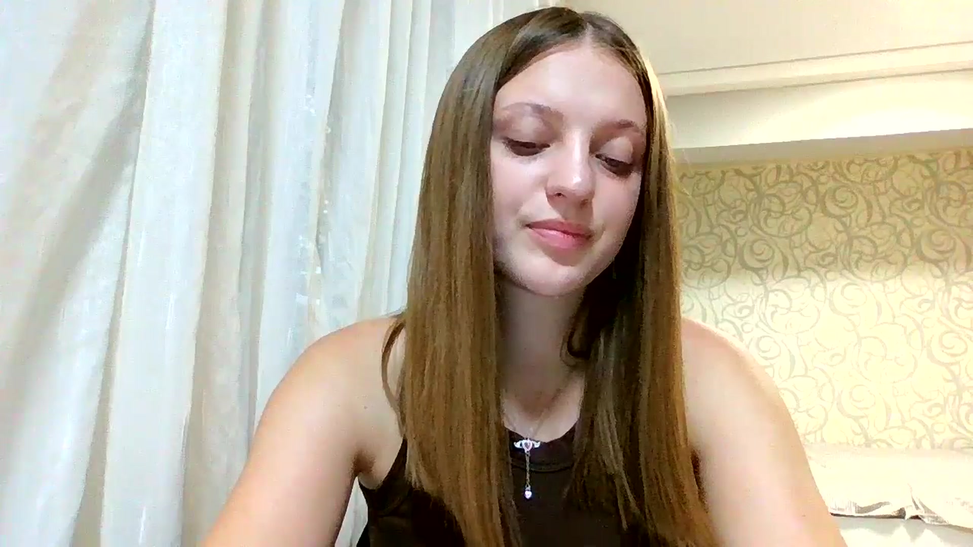 Gallery image thumbnail from Evalimi's myfreecams stream on, 09/09/2025, 14:34 image 4 of 20