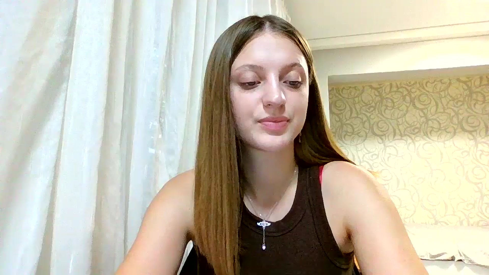 Gallery image thumbnail from Evalimi's myfreecams stream on, 09/09/2025, 14:34 image 17 of 20