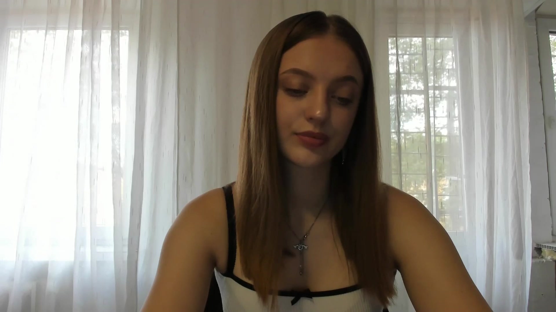 Gallery image thumbnail from Evalimi's myfreecams stream on, 09/28/2025, 11:57 image 14 of 20