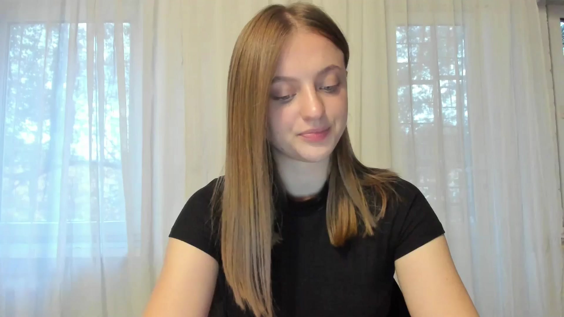 Gallery image thumbnail from Evalimi's myfreecams stream on, 09/29/2025, 15:28 image 1 of 20