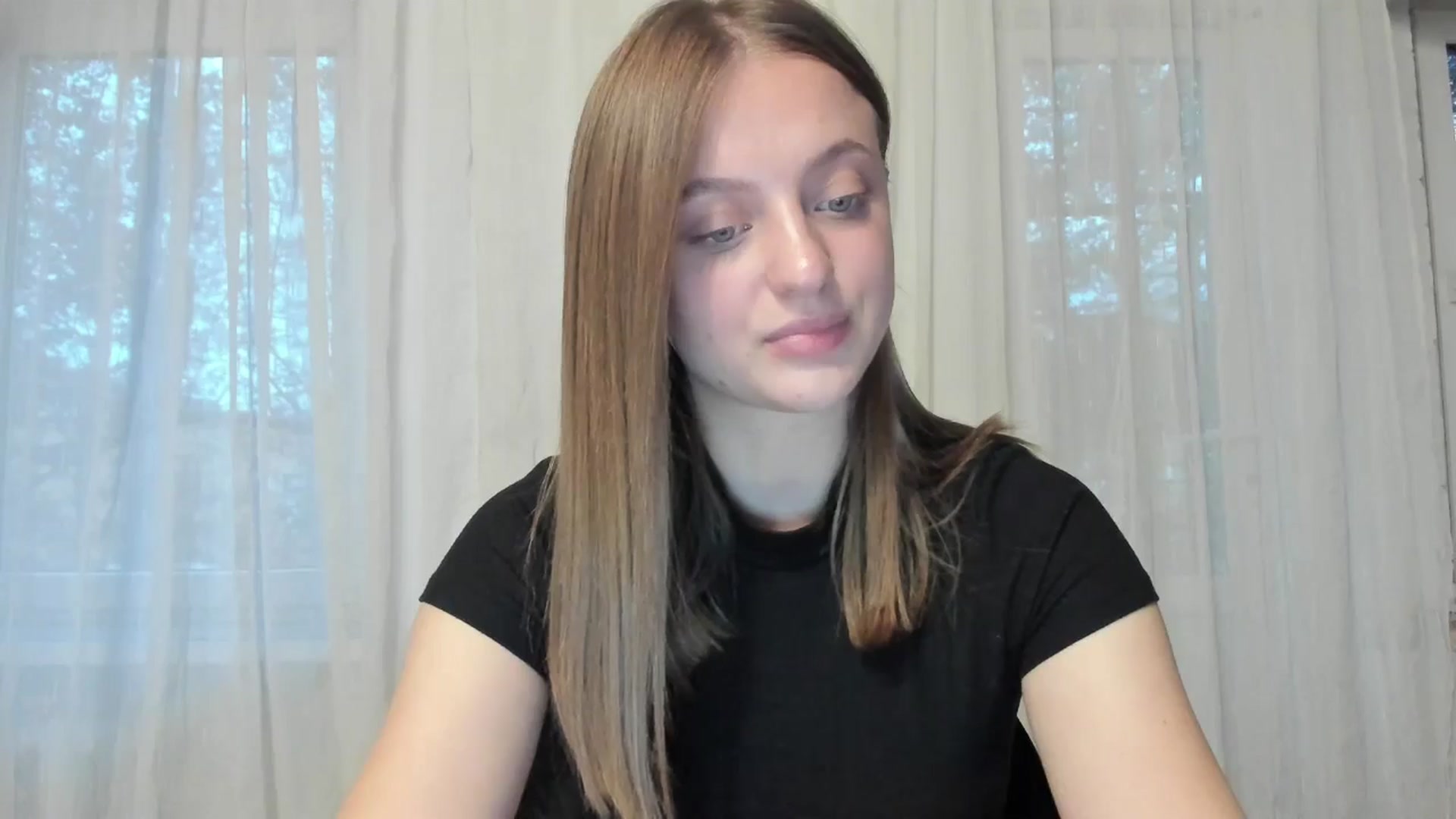 Gallery image thumbnail from Evalimi's myfreecams stream on, 09/29/2025, 15:28 image 17 of 20