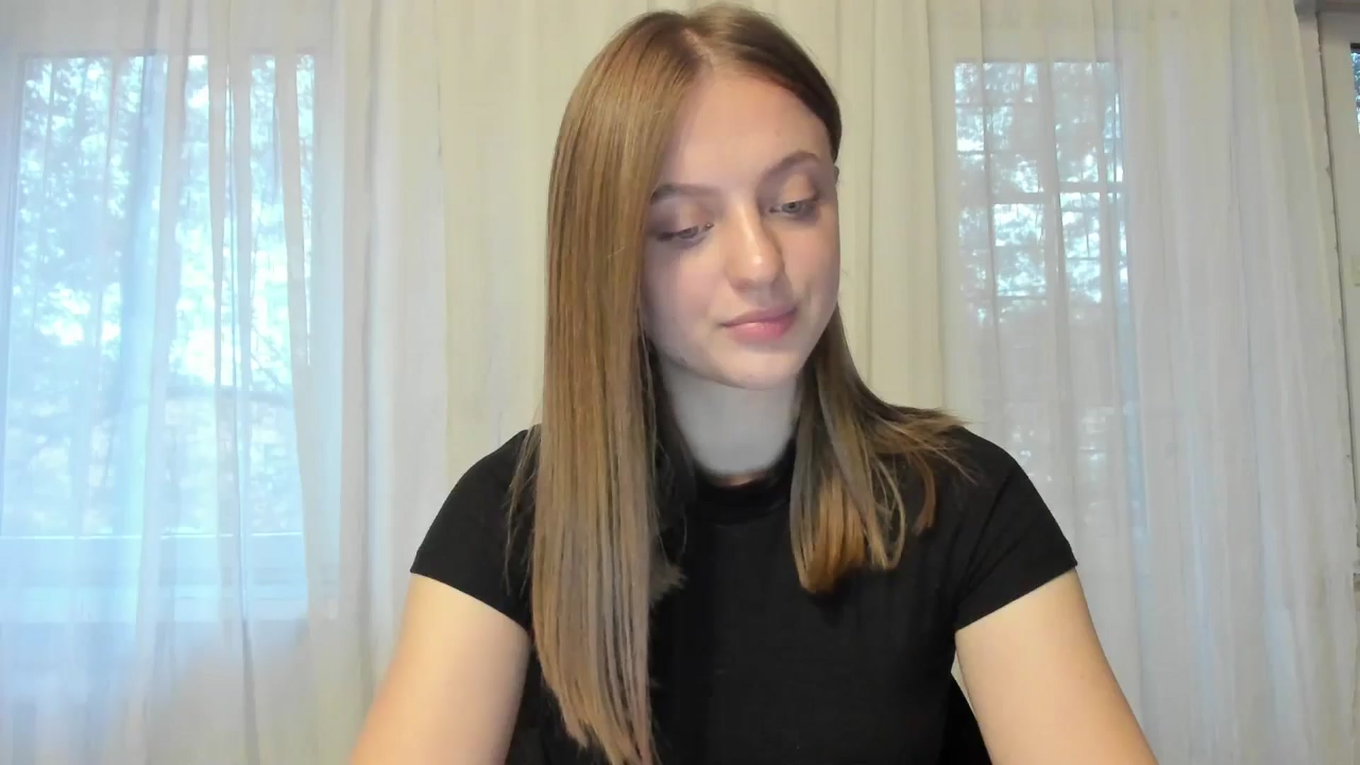 Gallery image thumbnail from Evalimi's myfreecams stream on, 09/29/2025, 15:28 image 2 of 20