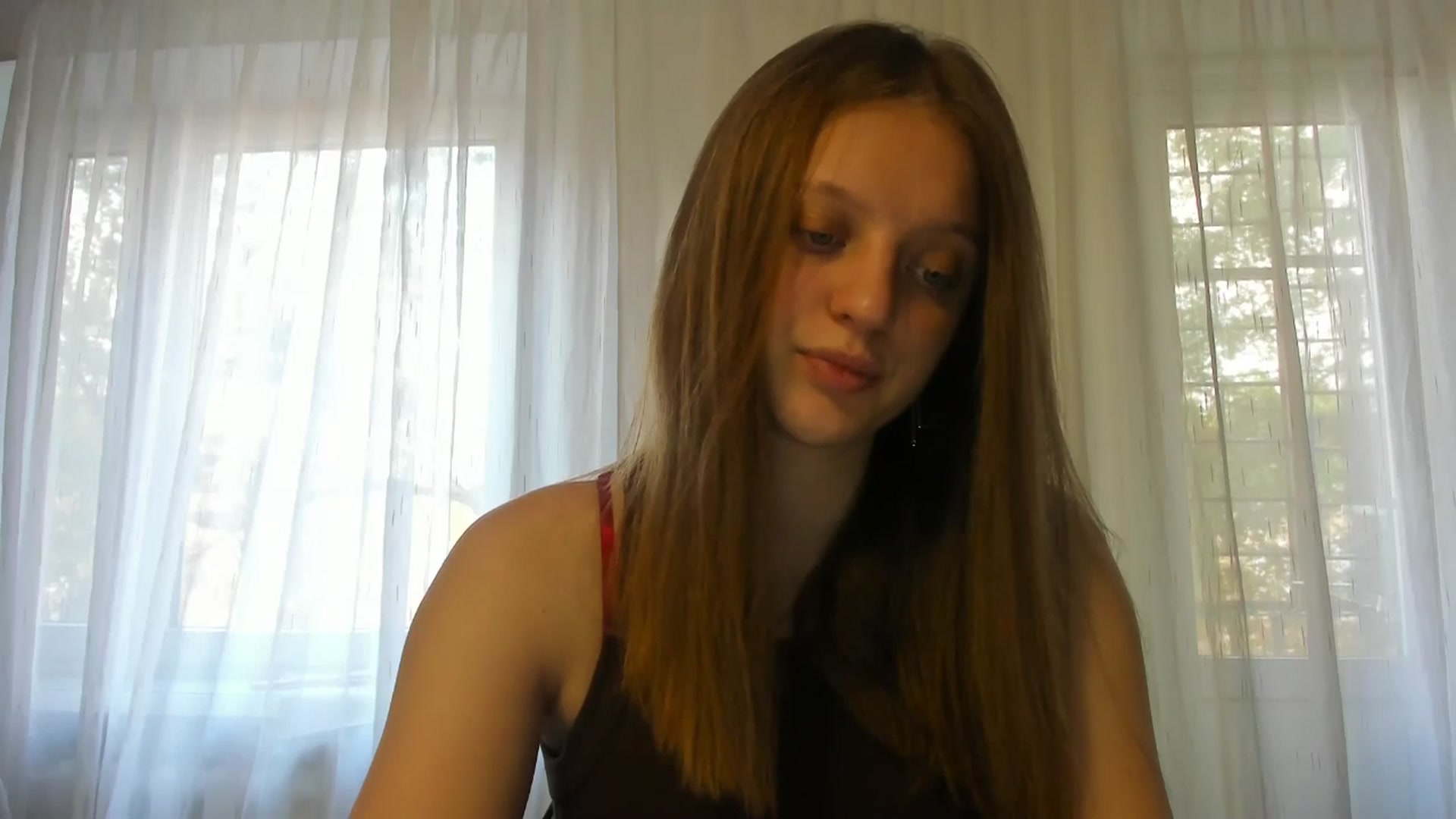 Gallery image thumbnail from Evalimi's myfreecams stream on, 10/12/2025, 12:38 image 5 of 20