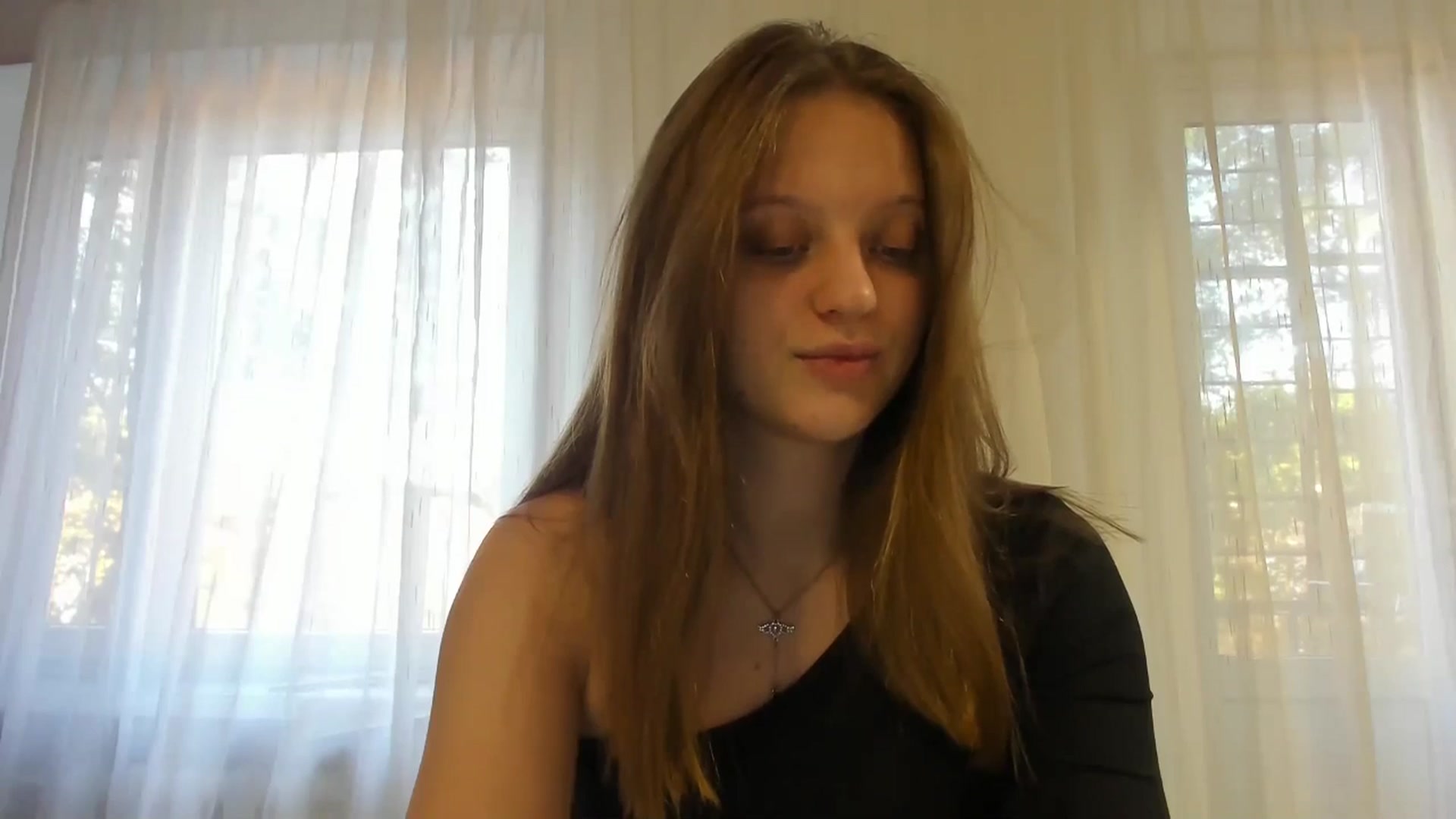 Gallery image thumbnail from Evalimi's myfreecams stream on, 10/13/2025, 13:29 image 6 of 20