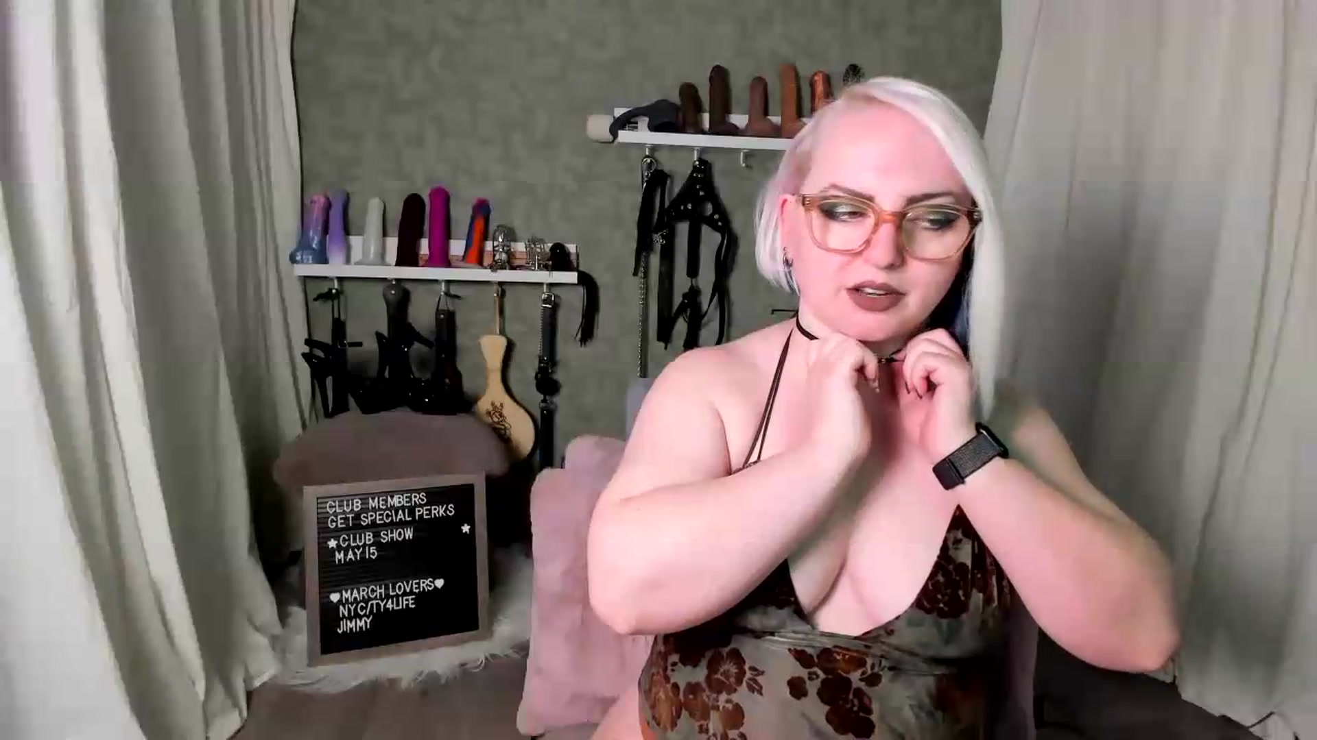 Gallery image thumbnail from EvanHarlowe's myfreecams stream on, 04/29/2026, 23:58 image 9 of 20