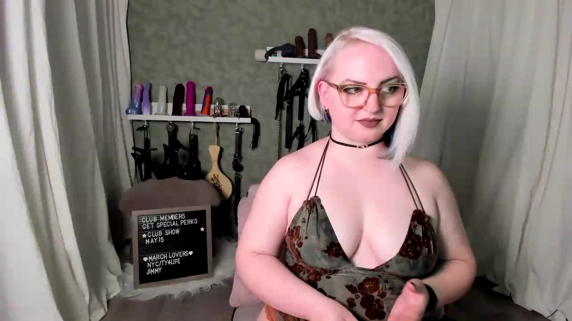 Gallery image thumbnail from EvanHarlowe's myfreecams stream on, 04/29/2026, 23:58 image 2 of 20