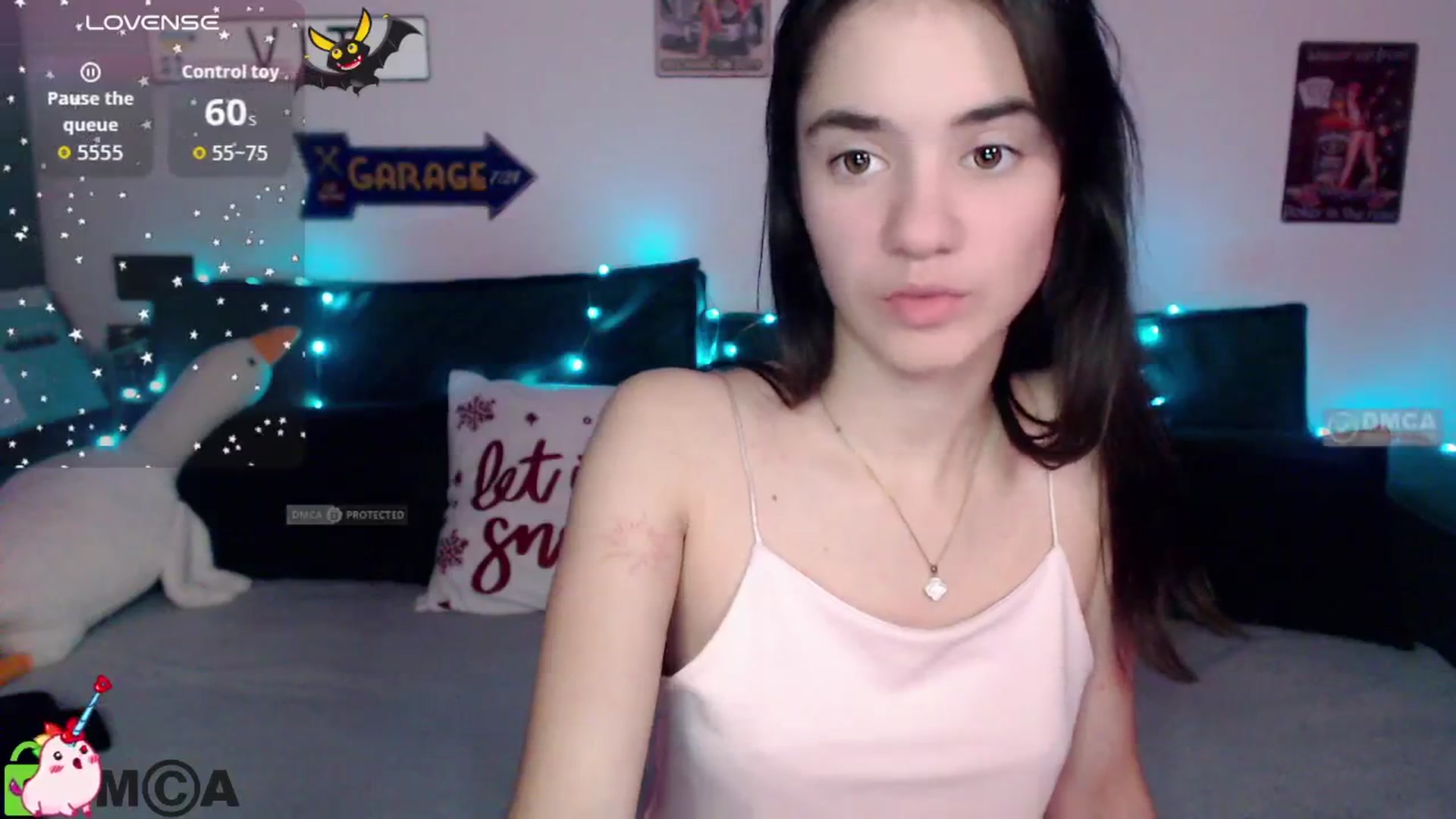Gallery image thumbnail from Evangalieque's myfreecams stream on, 12/22/2025, 12:51 image 10 of 20