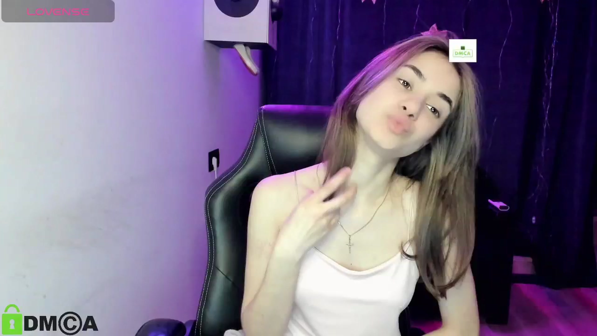 Gallery image thumbnail from Evangalieque's myfreecams stream on, 04/11/2026, 11:12 image 11 of 20