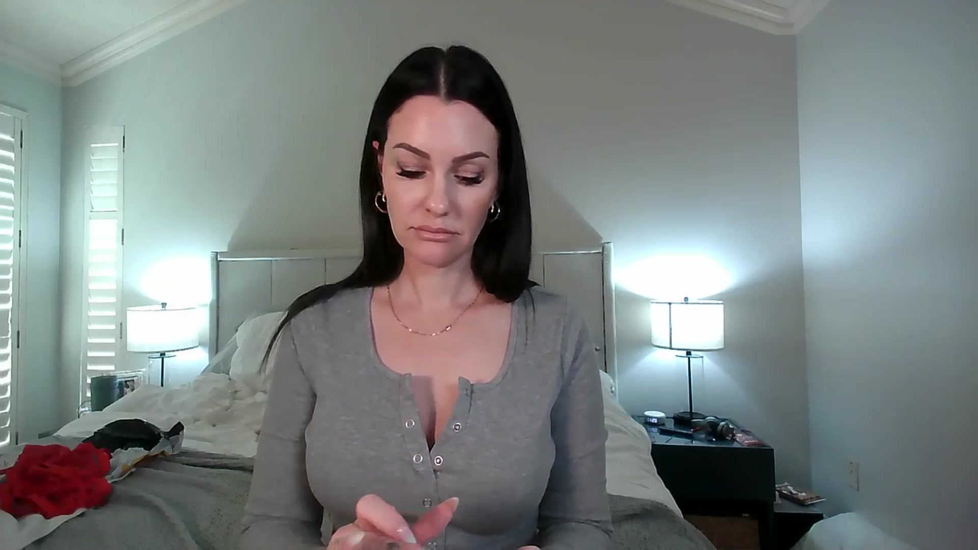 Gallery image thumbnail from EvangelineLux's myfreecams stream on, 04/16/2025, 18:39 image 13 of 20