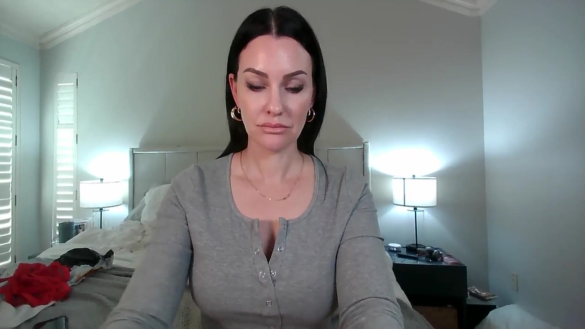 Gallery image thumbnail from EvangelineLux's myfreecams stream on, 04/16/2025, 18:39 image 11 of 20