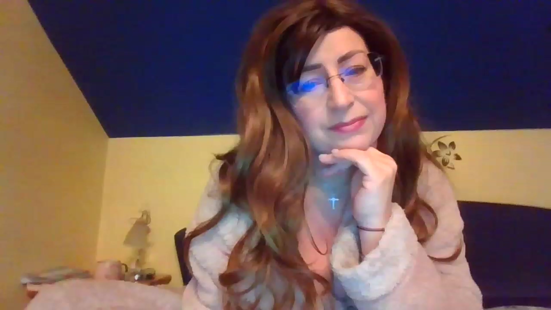Gallery image thumbnail from EveDelight's myfreecams stream on, 02/03/2023, 05:41 image 13 of 20