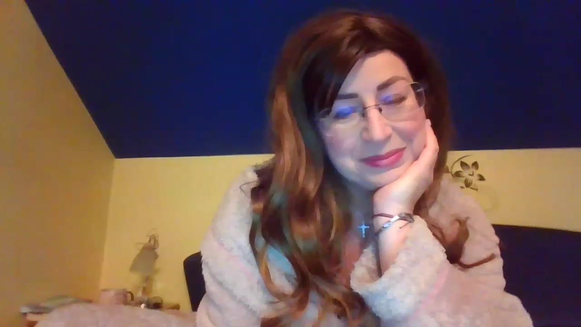 Gallery image thumbnail from EveDelight's myfreecams stream on, 02/03/2023, 05:41 image 3 of 20