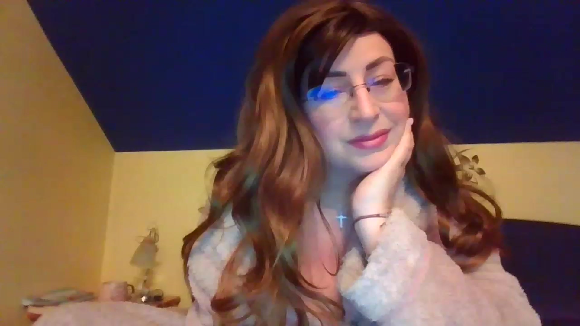 Gallery image thumbnail from EveDelight's myfreecams stream on, 02/03/2023, 05:41 image 11 of 20