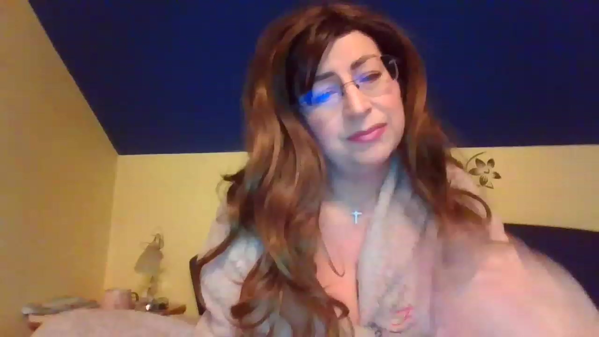 Gallery image thumbnail from EveDelight's myfreecams stream on, 02/03/2023, 05:41 image 12 of 20
