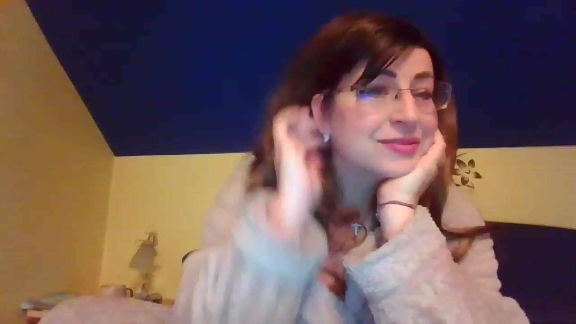 Gallery image thumbnail from EveDelight's myfreecams stream on, 02/03/2023, 05:41 image 6 of 20