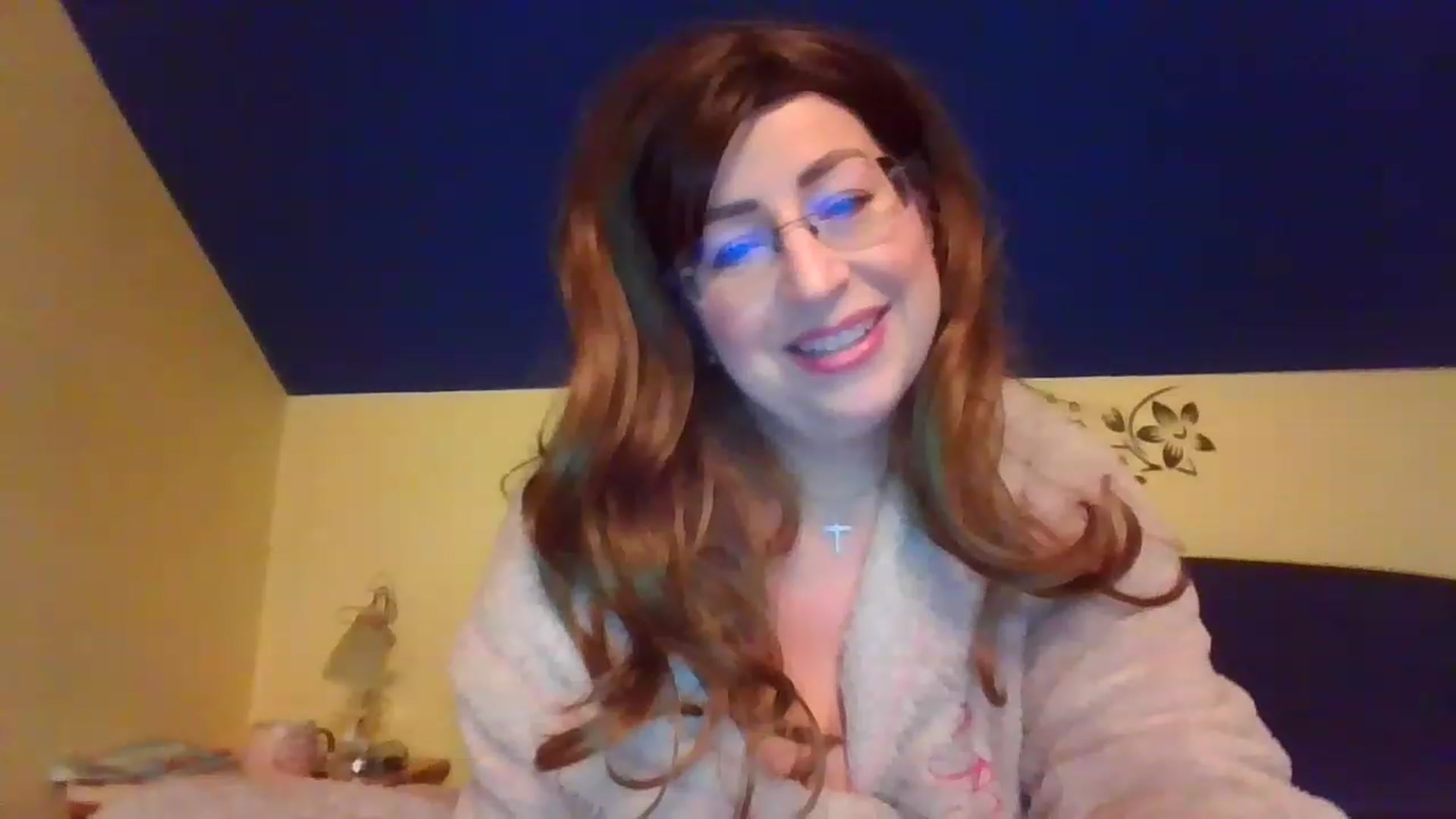Gallery image thumbnail from EveDelight's myfreecams stream on, 02/03/2023, 05:41 image 2 of 20