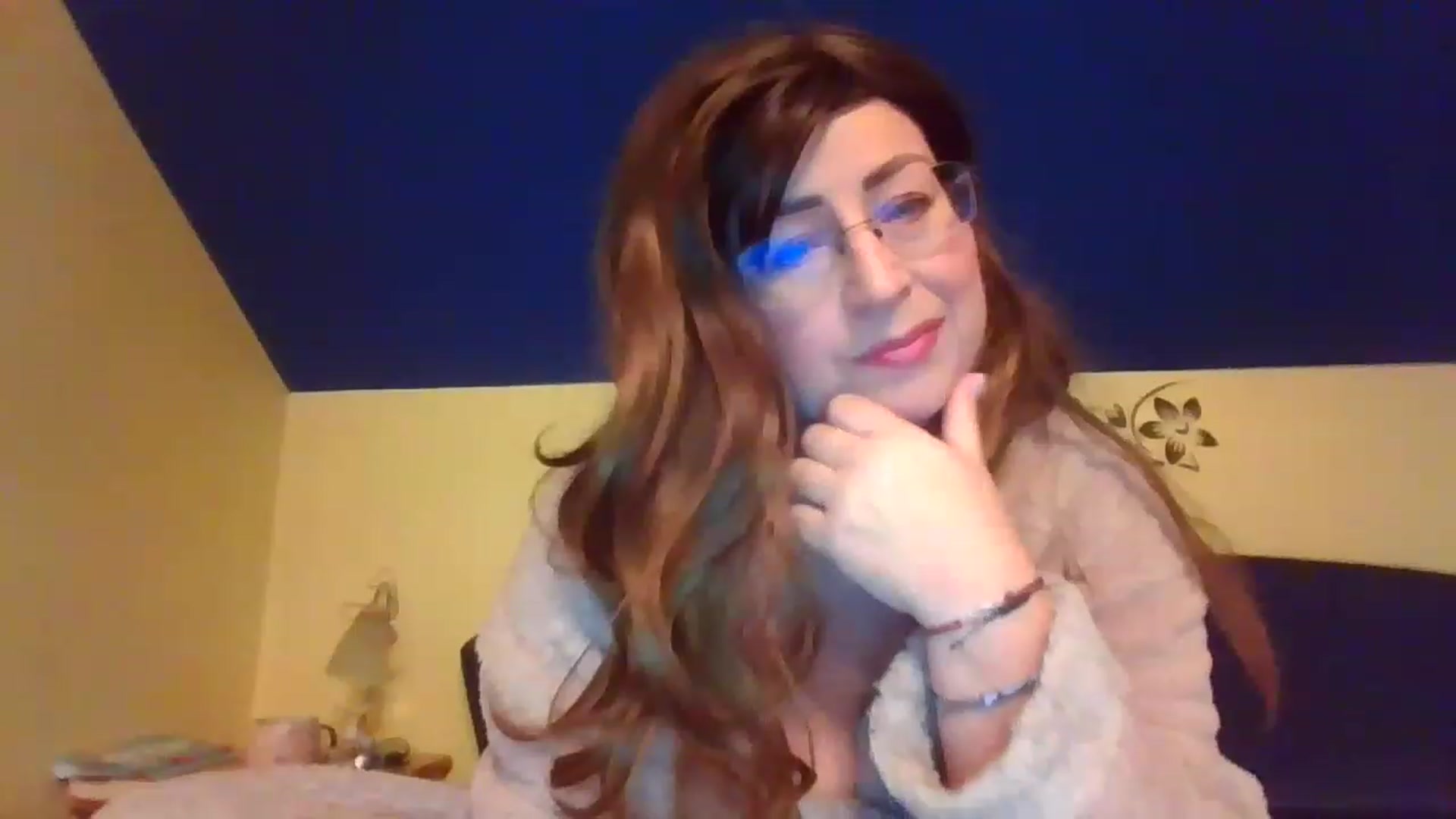 Gallery image thumbnail from EveDelight's myfreecams stream on, 02/03/2023, 05:41 image 20 of 20