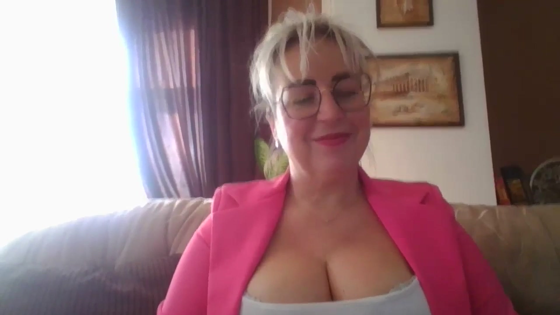 Gallery image thumbnail from EveDelight's myfreecams stream on, 01/27/2025, 09:32 image 13 of 20