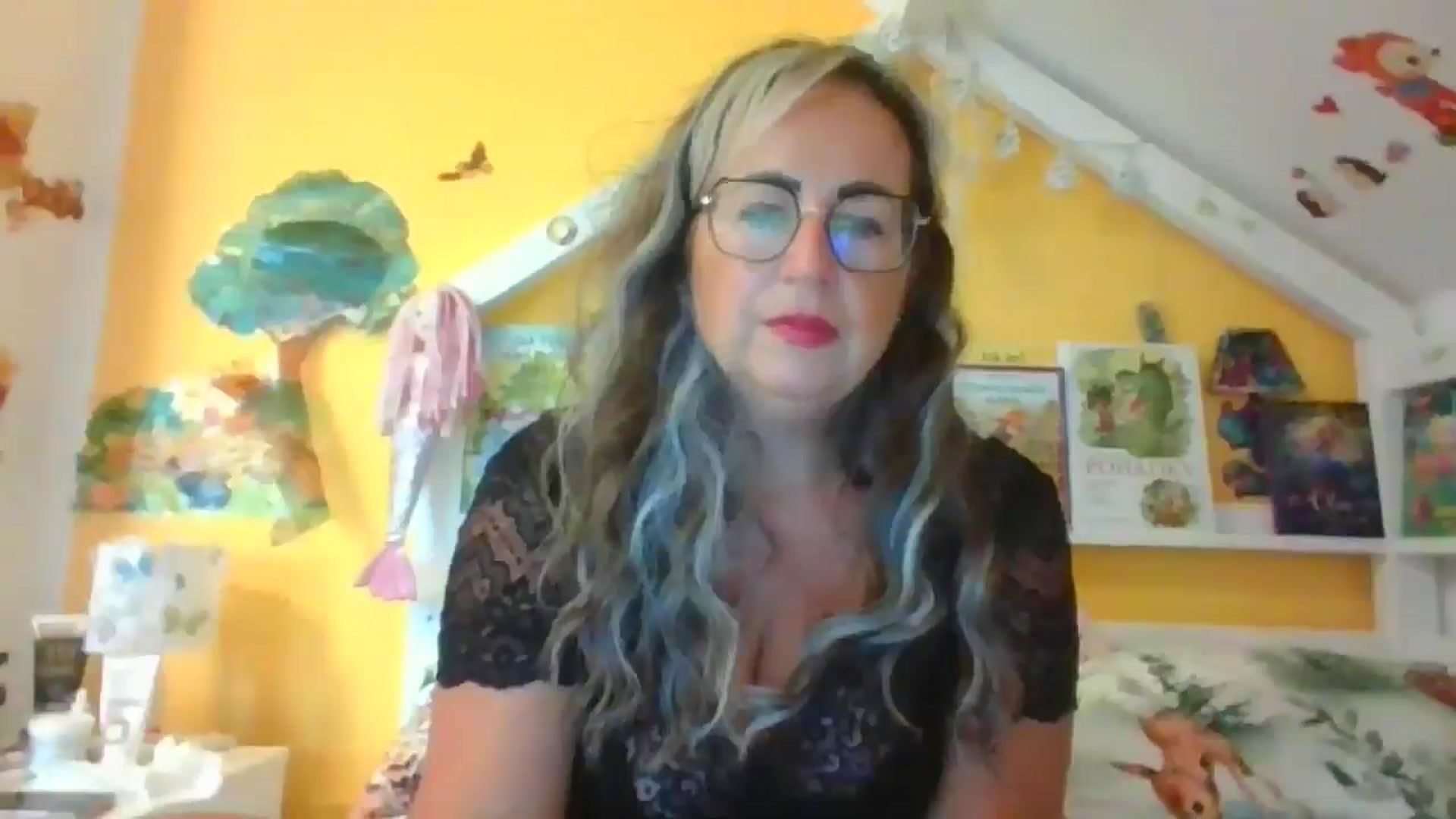 Gallery image thumbnail from EveDelight's myfreecams stream on, 09/23/2025, 07:07 image 2 of 20