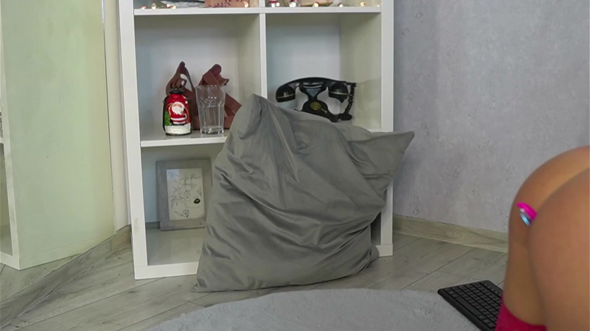 Gallery image thumbnail from EveWilder's myfreecams stream on, 12/25/2025, 08:42 image 14 of 20