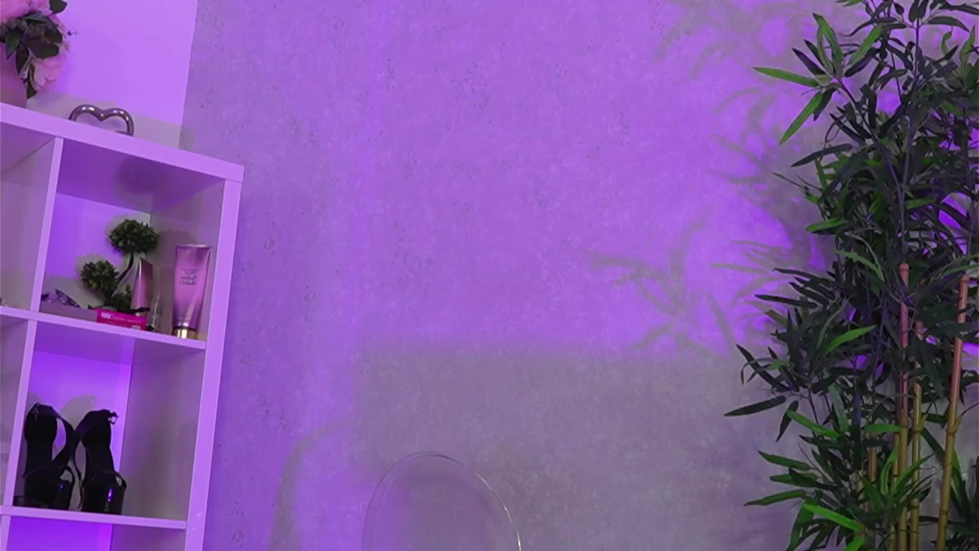 Gallery image thumbnail from EveWilder's myfreecams stream on, 04/29/2026, 10:02 image 15 of 20