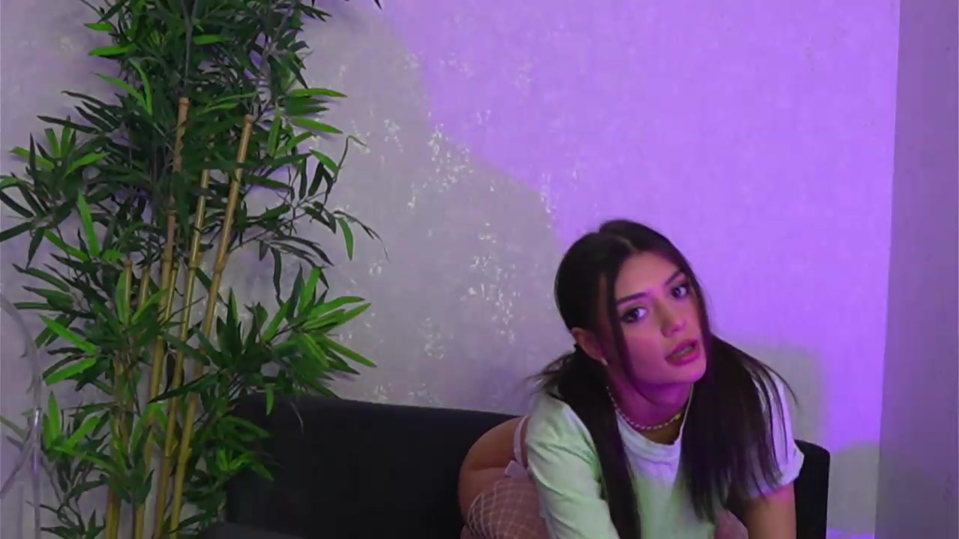 Gallery image thumbnail from EveWilder's myfreecams stream on, 05/15/2026, 10:14 image 5 of 20