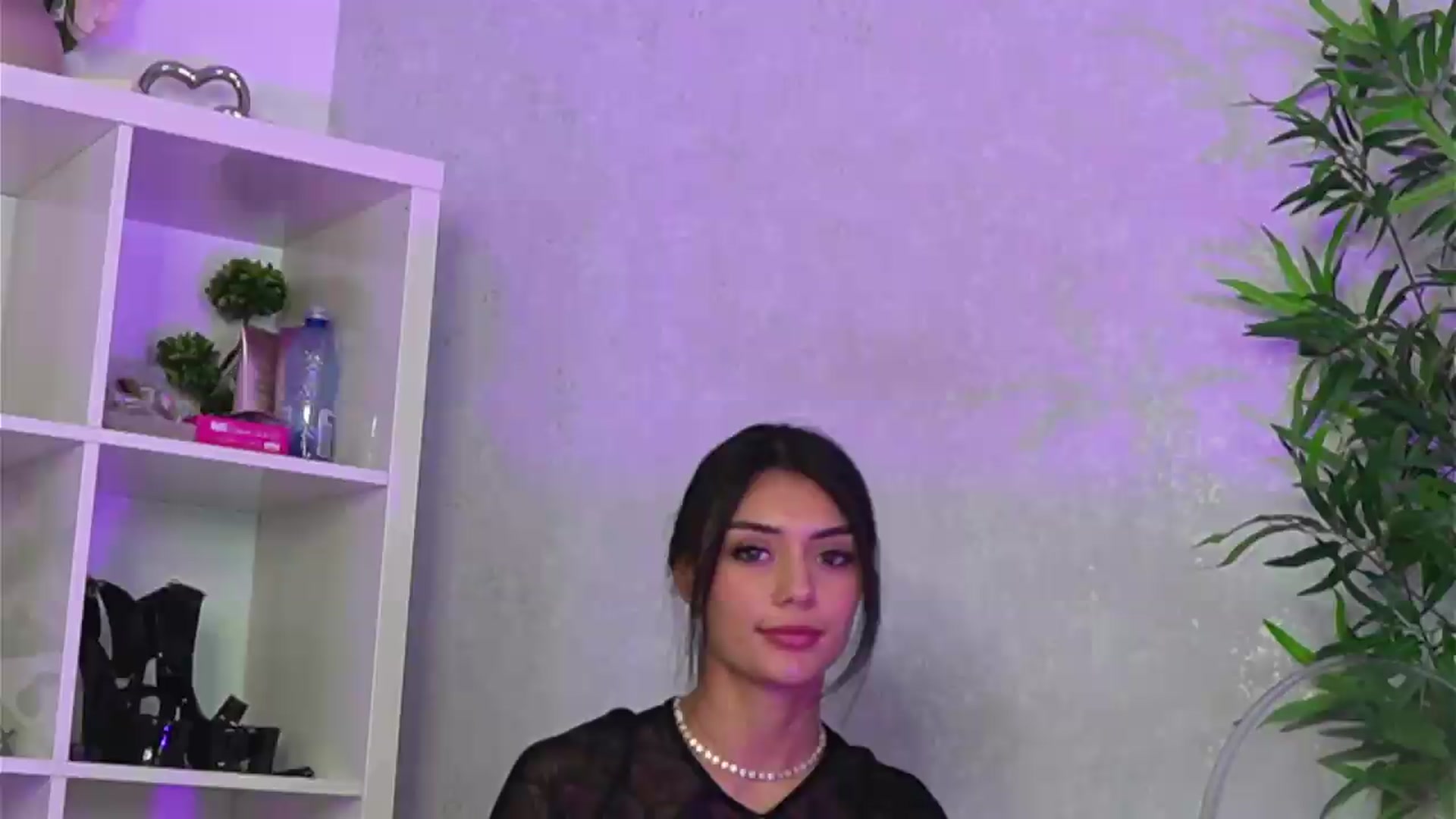 Gallery image thumbnail from EveWilder's myfreecams stream on, 06/24/2026, 11:11 image 18 of 20
