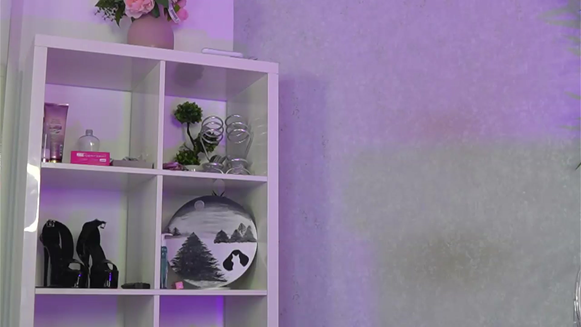 Gallery image thumbnail from EveWilder's myfreecams stream on, 08/20/2026, 11:48 image 6 of 20