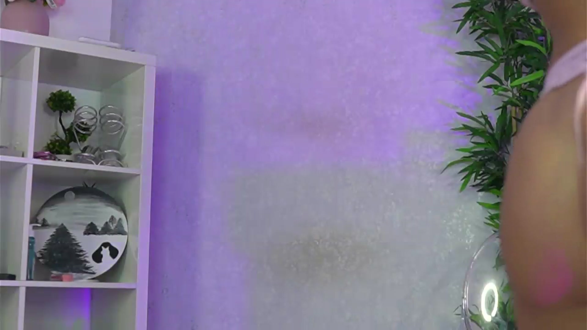 Gallery image thumbnail from EveWilder's myfreecams stream on, 08/20/2026, 11:48 image 17 of 20