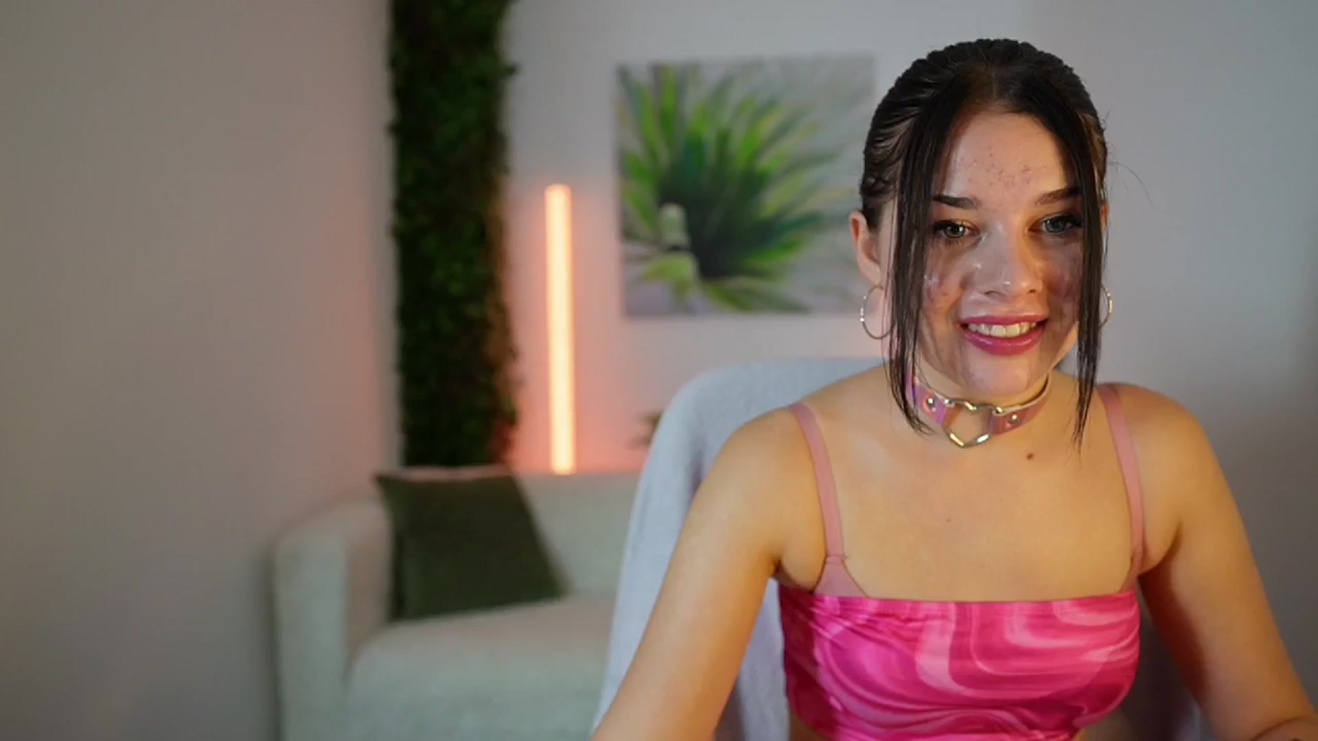 Gallery image thumbnail from Eve_Bardot's myfreecams stream on, 10/23/2024, 17:36 image 3 of 20