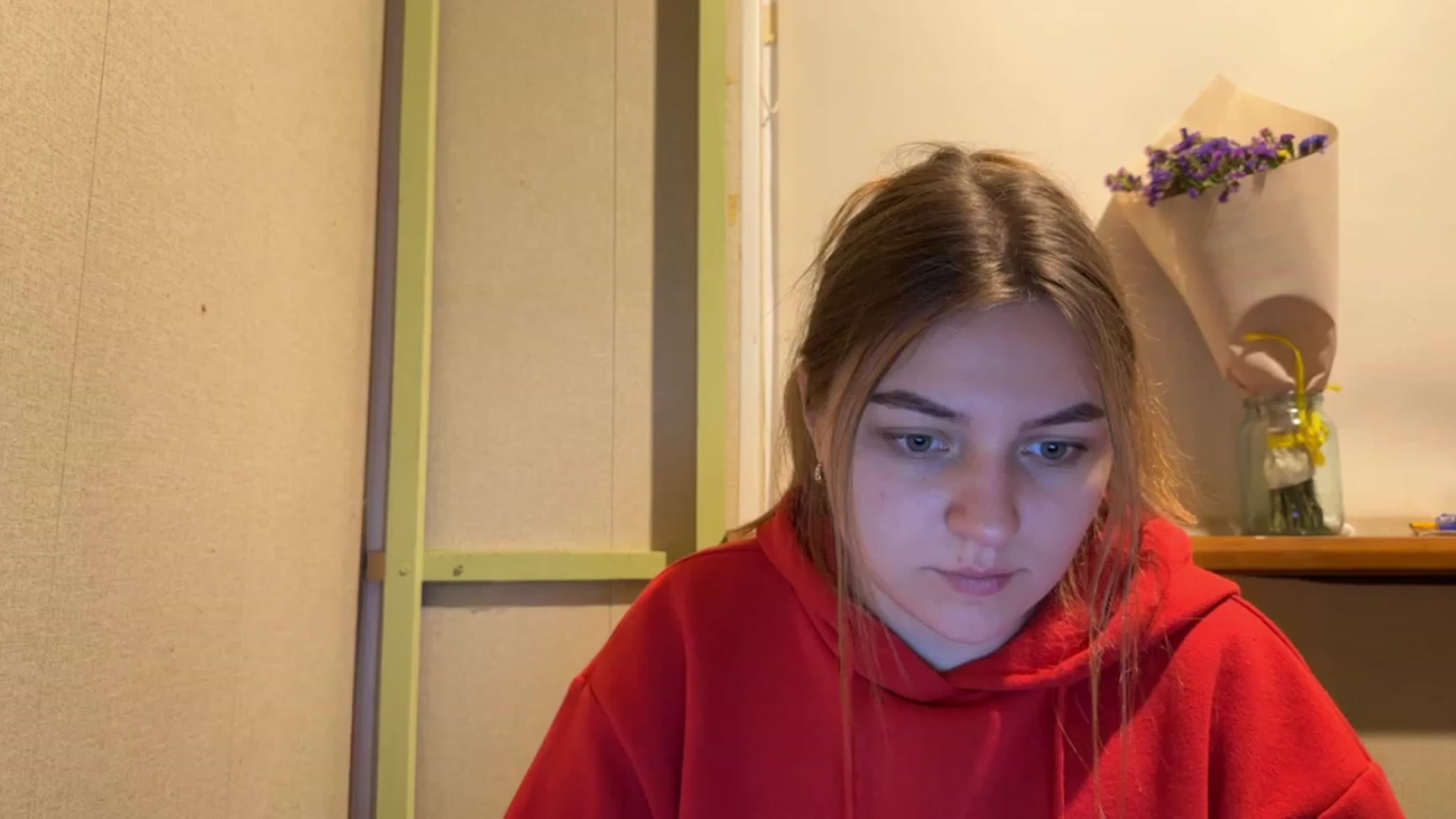 Gallery image thumbnail from Eve_Olive's myfreecams stream on, 10/16/2023, 21:35 image 9 of 20