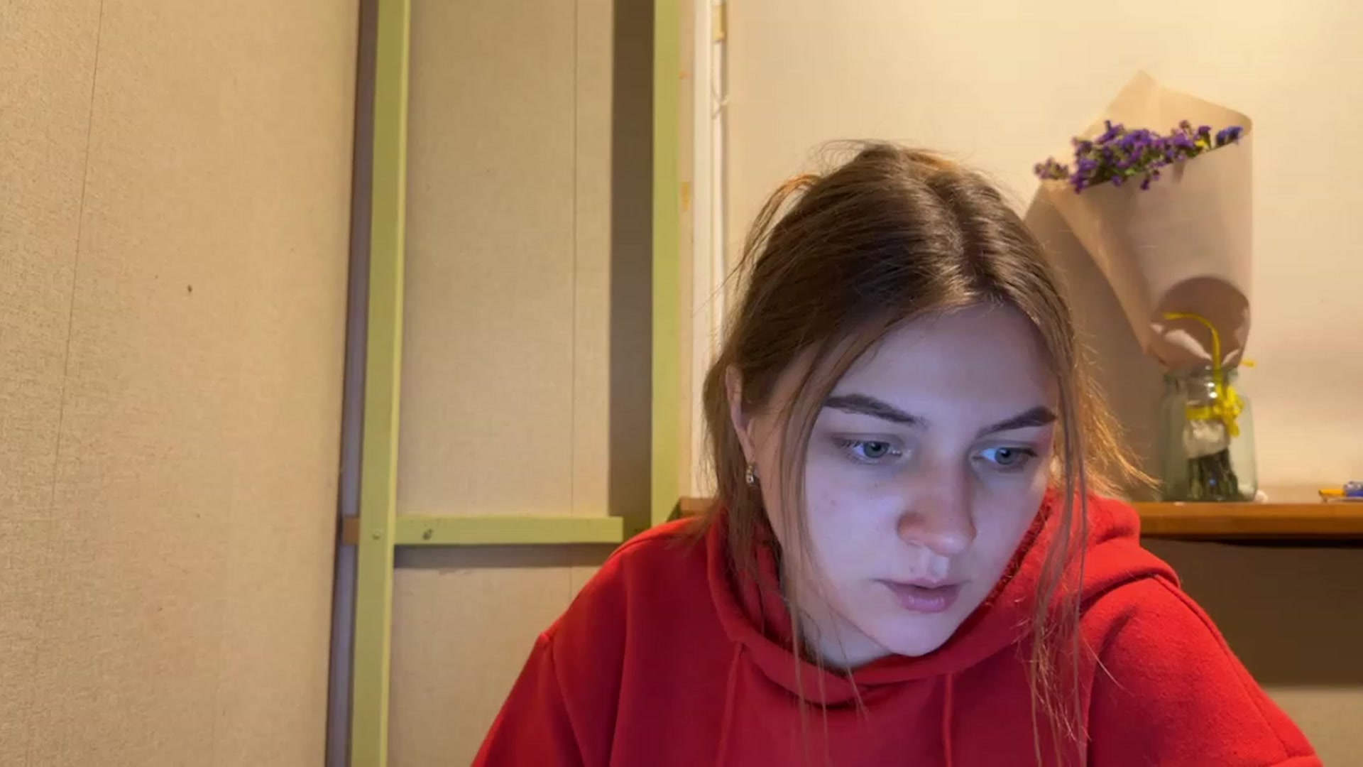 Gallery image thumbnail from Eve_Olive's myfreecams stream on, 10/16/2023, 21:35 image 13 of 20