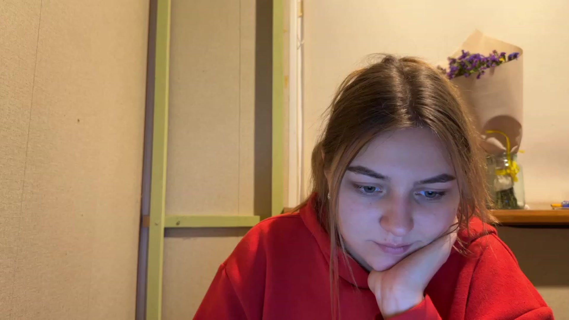 Gallery image thumbnail from Eve_Olive's myfreecams stream on, 10/16/2023, 21:35 image 10 of 20