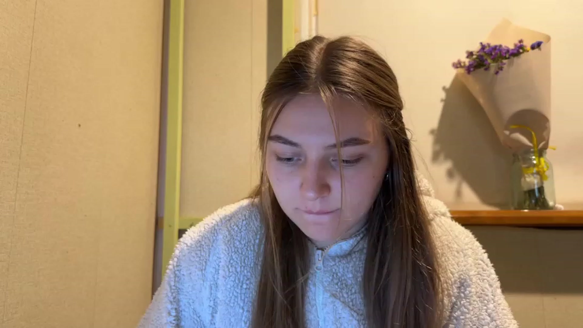 Gallery image thumbnail from Eve_Olive's myfreecams stream on, 10/17/2023, 21:44 image 16 of 20